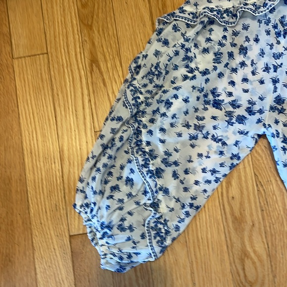 Max Studio  sheer blouse size large - Picture 3 of 4